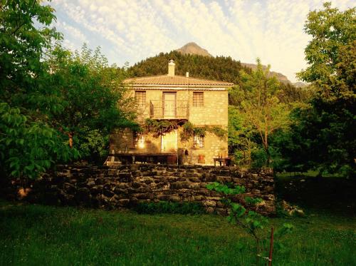 Marina's Stone Cottage