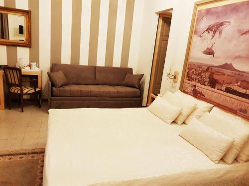La Bella Napoli B&B, Neapel (Foto 8)