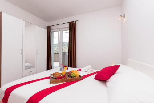 Two-Bedroom Villa image 10
