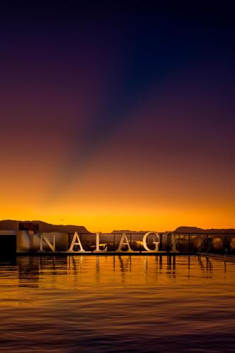 Nalagi Hotel photo 2