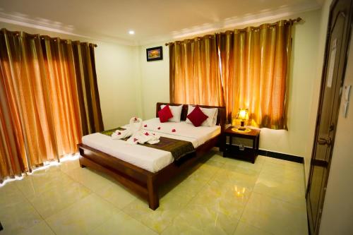 Blue Diamond Hostel Room Type - Economy Double Room