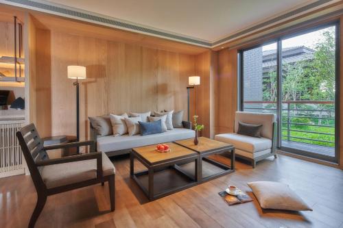 Apex Villa in Dongshan Township