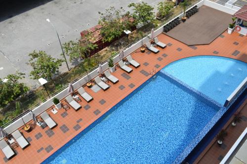 游泳池, 巴鲁万宜特纳拉班达尔酒店 (Hotel Tenera Bandar Baru Bangi) in 万宜