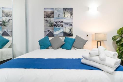 hotel oonoya wadahamaminamicho 3 9 atami japan jp 413 0023 hotel riviera geoje 2190 geoje daero ir