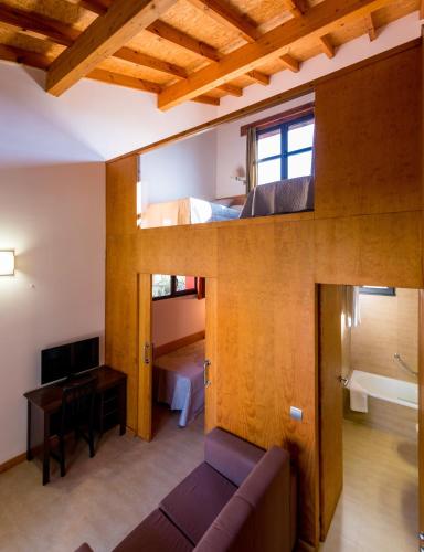 Hotel Rural Fuentes Blancas Room Type - Quadruple Room with Garden View
