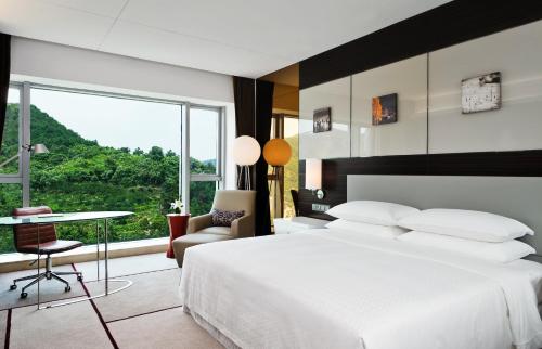Wyndham Garden Yuhuan Downtown