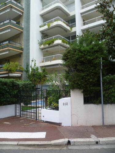 Karolina Properties - Appartement Commodore Croisette - Location saisonnière - Cannes