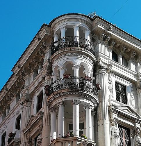 Dharma Luxury Hotel - image 10