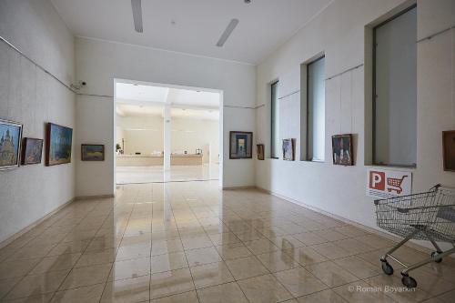 Ideal House Apartments - image 2