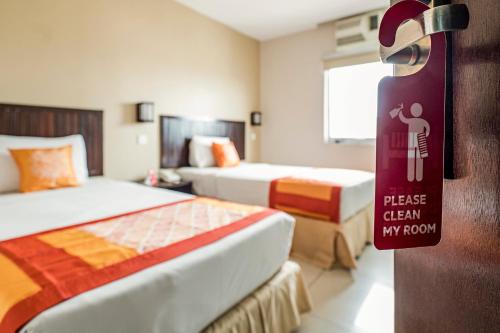 OYO 244 Family Hotel Klang