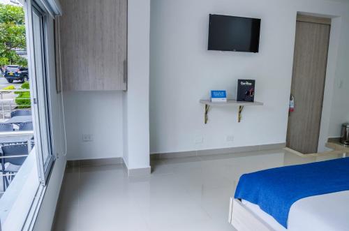 Hotel Suite del Parque The 2-star Hotel Suite del Parque offers comfort and convenience whether youre on business or holiday in Medellin. The property offers a wide range of amenities and perks to ensure you have a great t