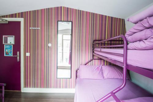 Safestay London Kensington Holland Park - image 2