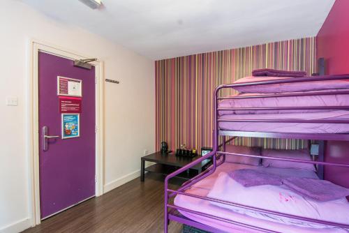 Safestay London Kensington Holland Park - image 9