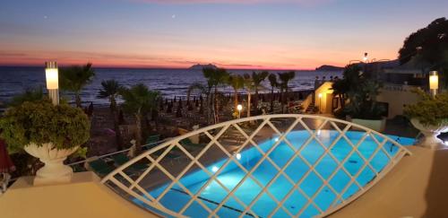 Grand Hotel La Playa - image 5