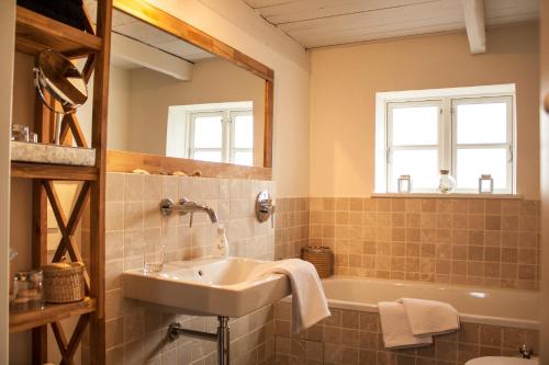 Bathroom, Schleusenwarter LUV in Neukirchen