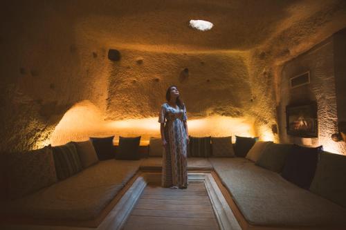 Azure Cave Suites - image 14