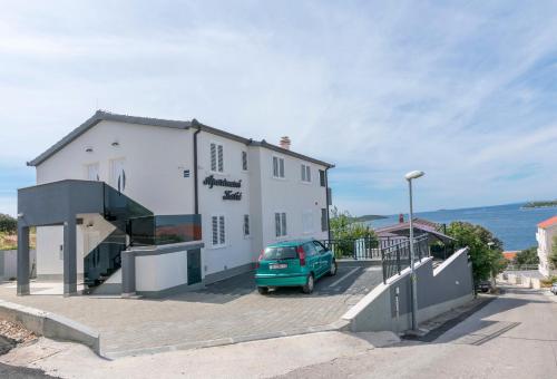 Apartments Marija - image 4