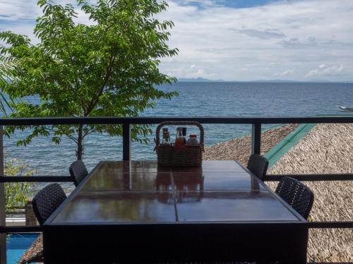 Blue Ribbon Dive Resort in Batangas
