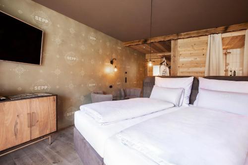 SEPP - Alpine Boutique Hotel - Adults Only - image 4