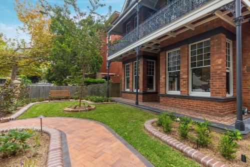 Dalziel Lodge - image 10