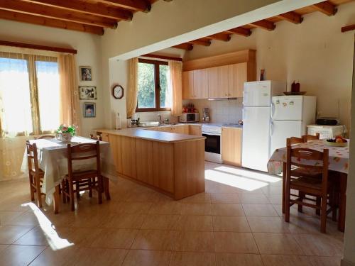 Marika's House near Azonas