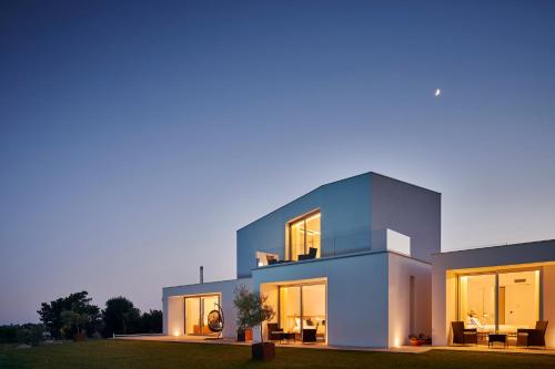 Oliveira House in Castelo Novo