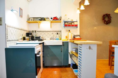 Mia's cozy flat in Ermou, 3 min from Monastiraki, Atény (fotografie 7)