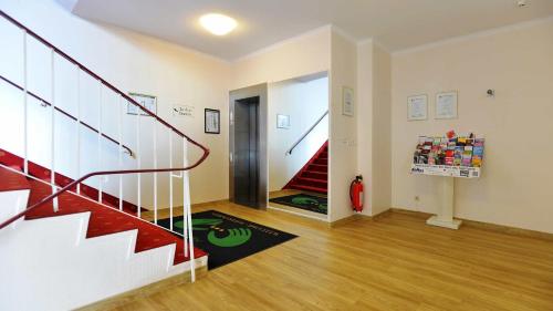 St.Joseph Hotel Hamburg - Reeperbahn St.Pauli Kiez - image 3