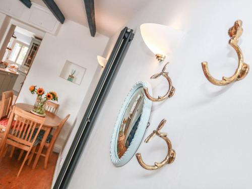 July Cottage, Falmouth, Gweek, Cornwall