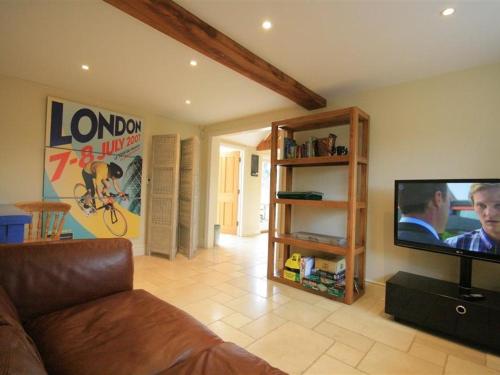 Mere Coach House, CIRENCESTER in Fairford, United Kingdom - reviews, prices | Planet of Hotels Mere Coach House, CIRENCESTER in Fairford, United Kingdom - reviews, prices | Planet of Hotels