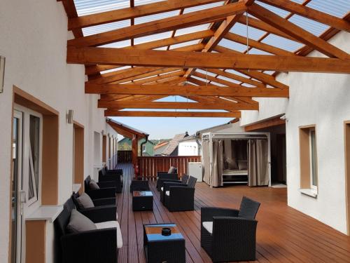 Gaststätte und Hotel zur Krone (Gaststatte und Hotel zur Krone) in ลิมบวร์ก