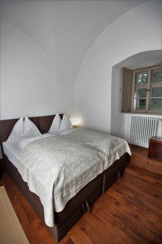 Sopron Monastery Hotel - image 8