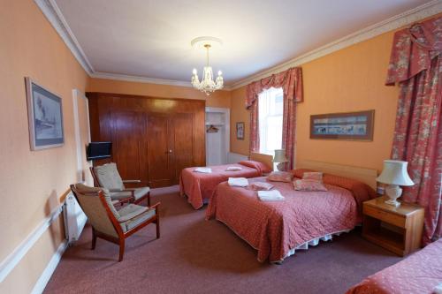 Averon Guest House - image 4