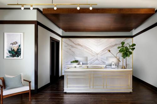 Ambrose Hotel, Los Angeles (fotografie 10)