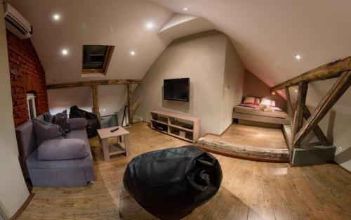 Central Park Apartments Room Type - Duplex Studio