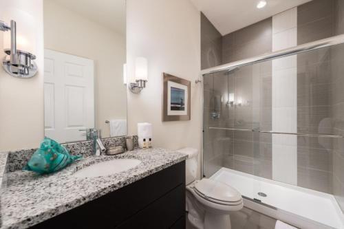 Three-Bedroom at Serenity III - image 5