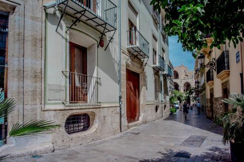 TTdSSa VLC: Plaza Cisneros 2- 5 pax 3 Bedrooms - image 5