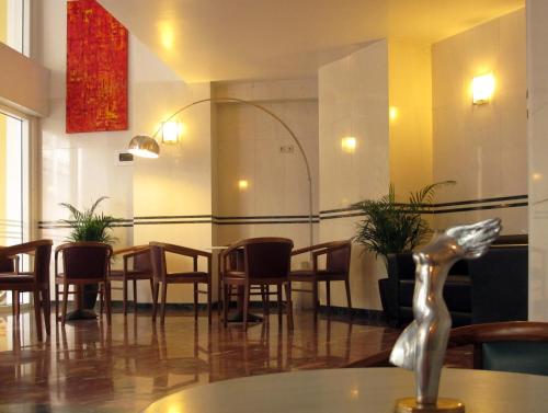 Evripides Hotel - image 6