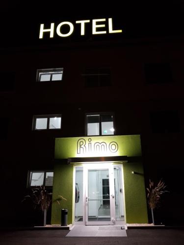 Hotel Rimo - Tap to explore photos