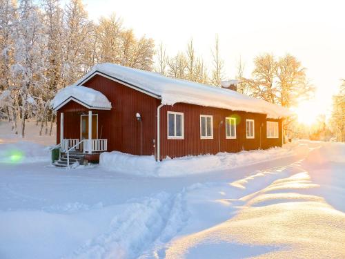 Stora Björnstugan - Accommodation - Laisvall