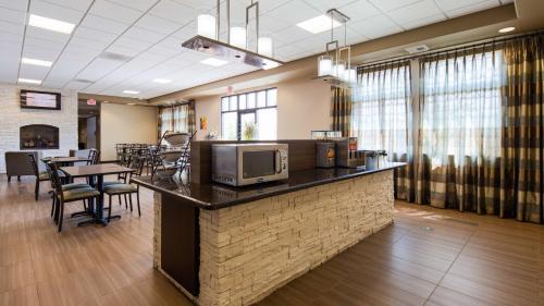 Best Western Plus Havre Inn & Suites