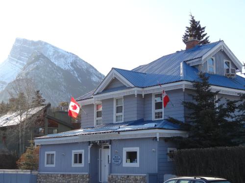 Blue Mountain Lodge Bed & Breakfast - Accommodation - Banff