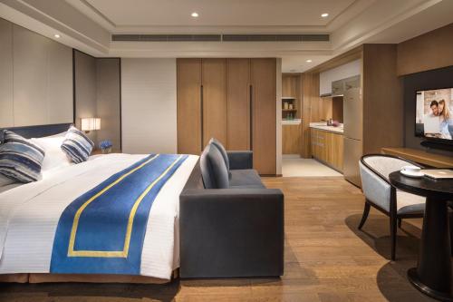 Mainland Chinese Citizens - Studio Deluxe room in Somerset Swan Lake Hefei