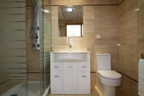 APARTAMENT-PRIMERA LINEA PLAYA PATACONA