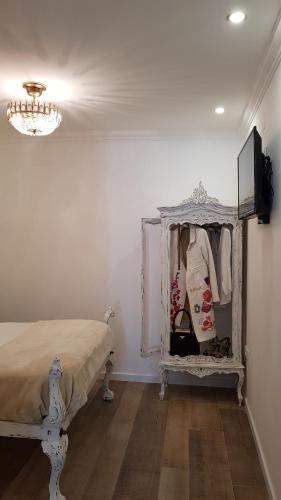 Charming Apartment II Historical Center, Лиссабон (фото 8)