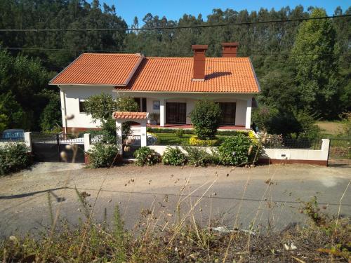  Retiro da Ribeira, Unterkunft in Angeja