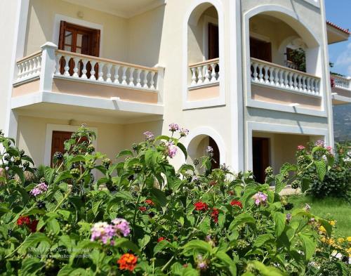  Anemos Apartments in Marathokampos