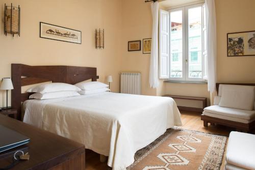 Palm Gallery Hotel - image 7