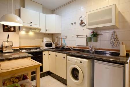 Apartament in historic center, Valence (photo 7)