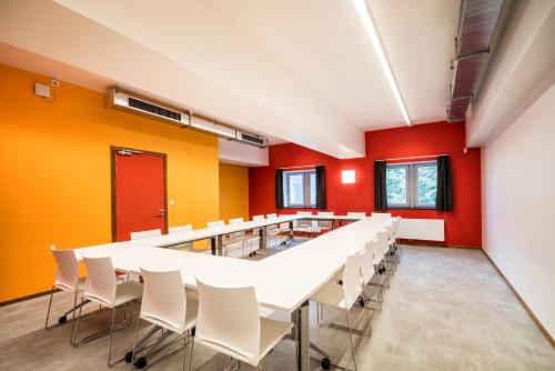 Liège Youth Hostel - image 2